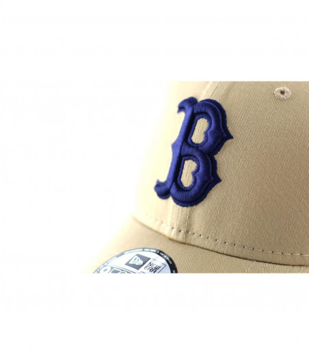 beige cap kind B